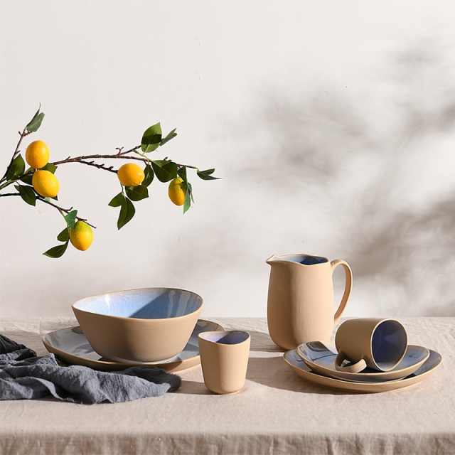 Dinnerware & Serveware