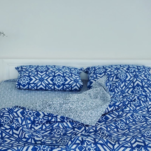 Custom Design & Branding Bedding