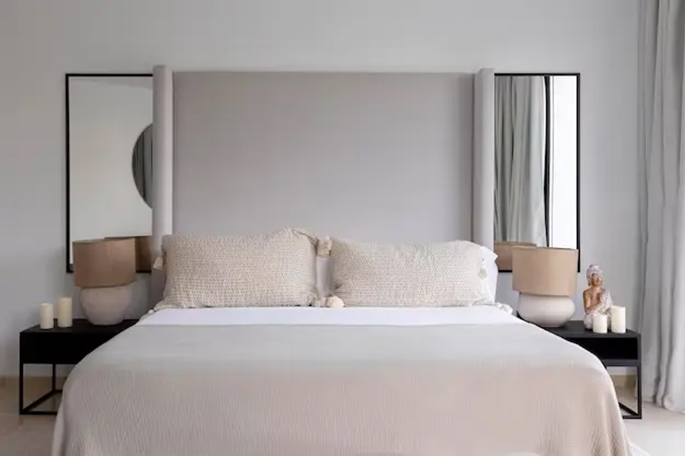 How To Set Up a Bed and Breakfast Business