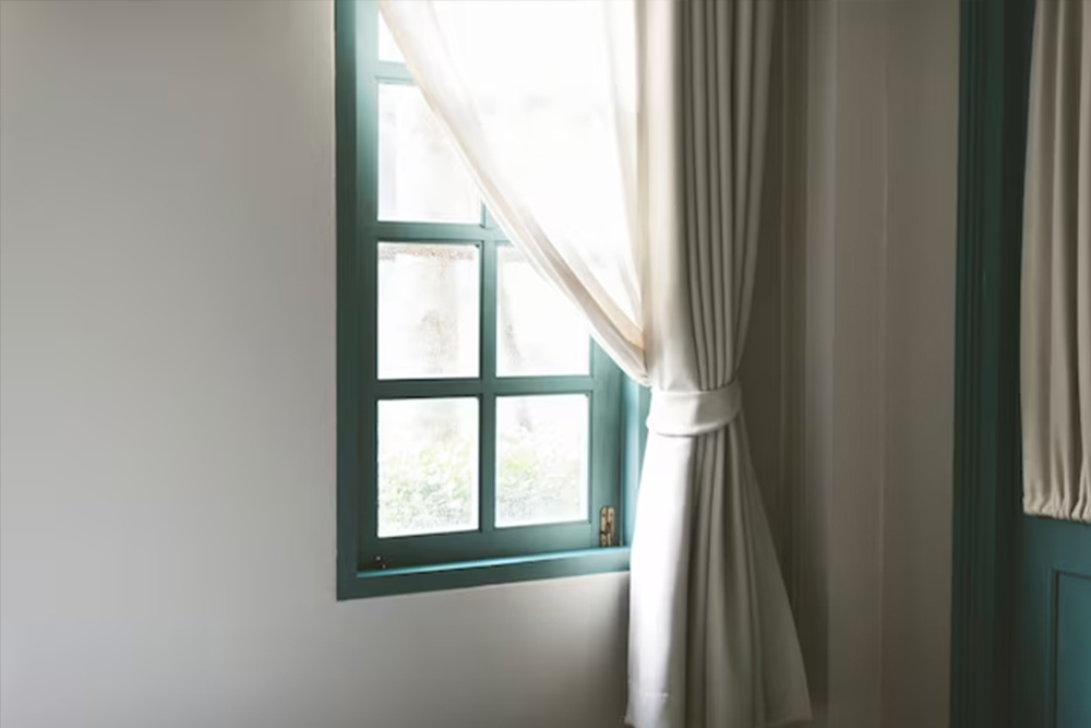 What Are Back Tab Curtains?