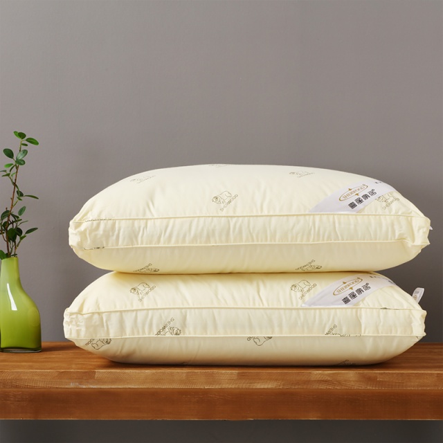 Wool Pillow with Cotton Fabric