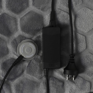 Graphene Heating Throw