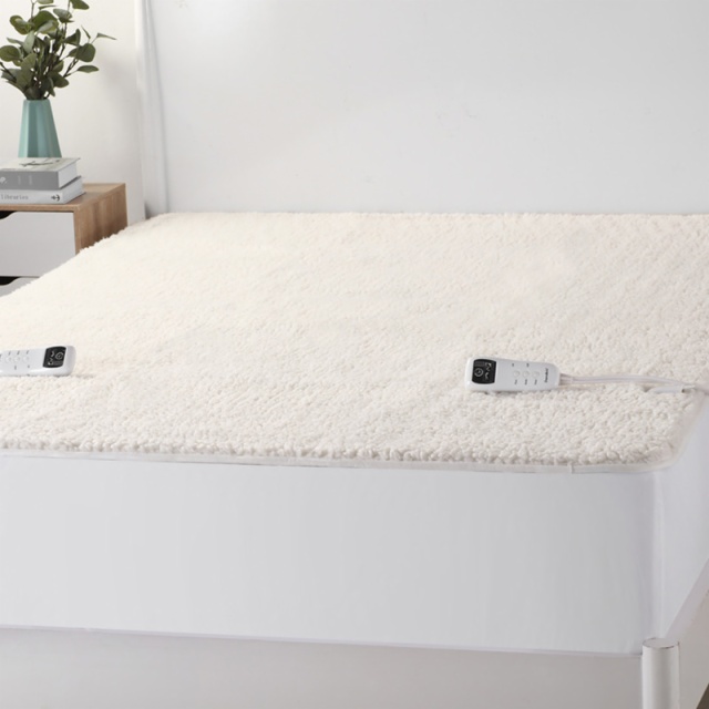 Multi-Zone Electric Blanket